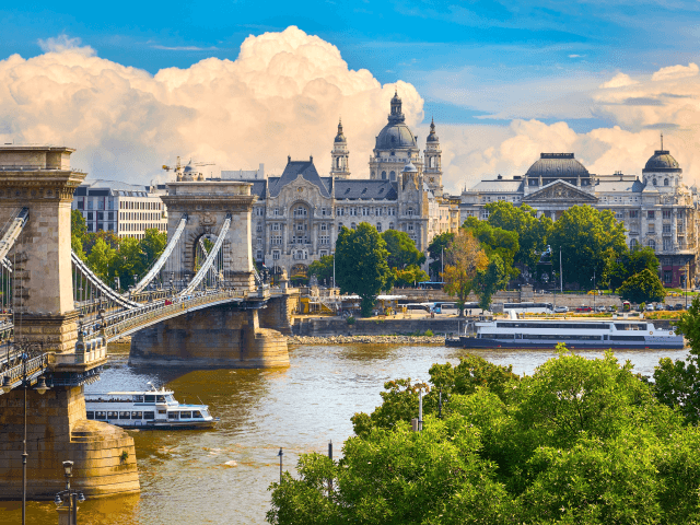 Yurt dışı harcamalarınıza ekstra 10.000 Mil ayrıcalığı!