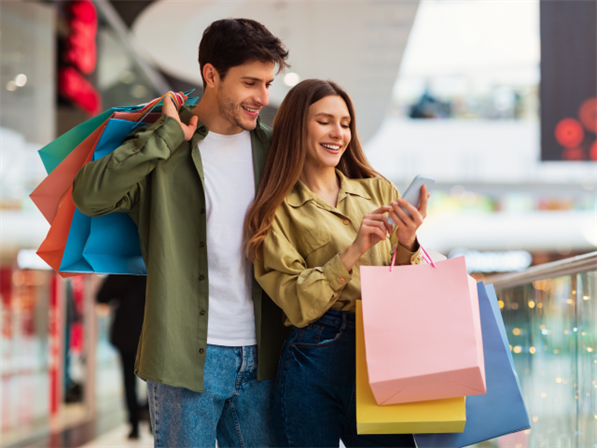 Giyim ve elektronik harcamalarınıza ekstra 5.000 Mil ayrıcalığı!